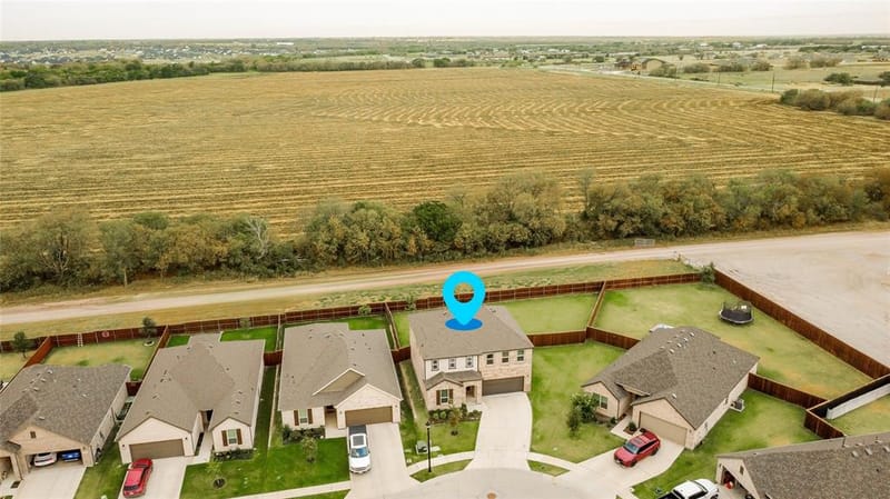 1200 Lancaster Drive, Justin TX 76247 - Photo 4