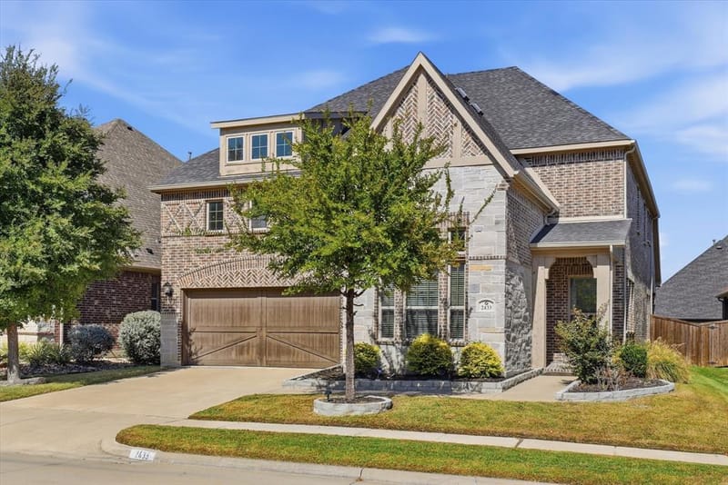 2433 Mare Road, Carrollton TX 75010