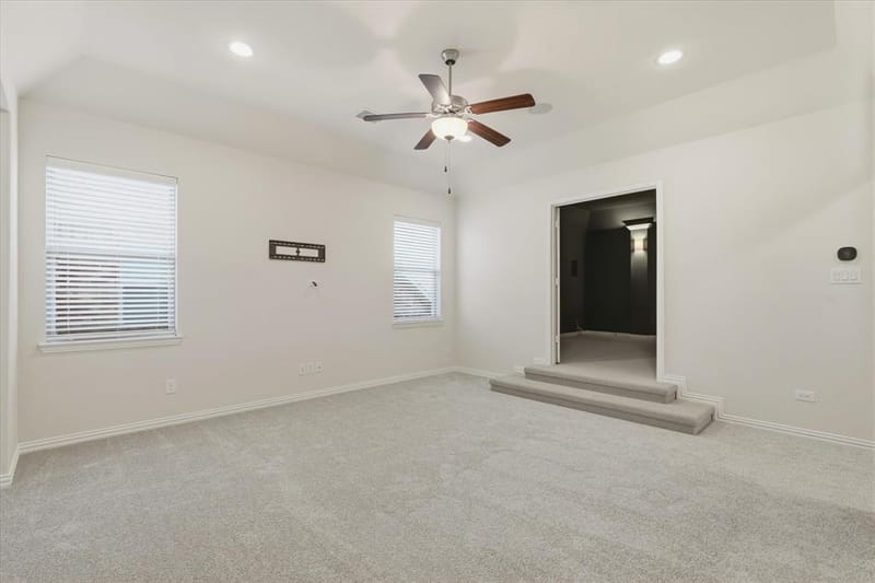 2433 Mare Road, Carrollton TX 75010 - Photo 14