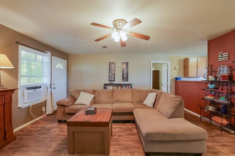 10701 Fm 916, Grandview TX 76050 - Photo 9