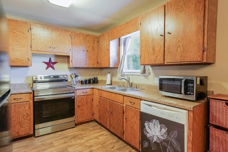 10701 Fm 916, Grandview TX 76050 - Photo 14