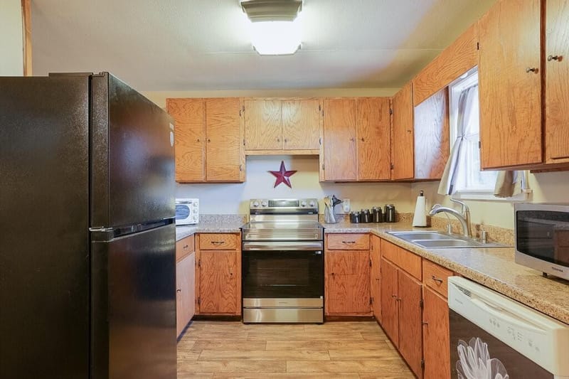 10701 Fm 916, Grandview TX 76050 - Photo 15
