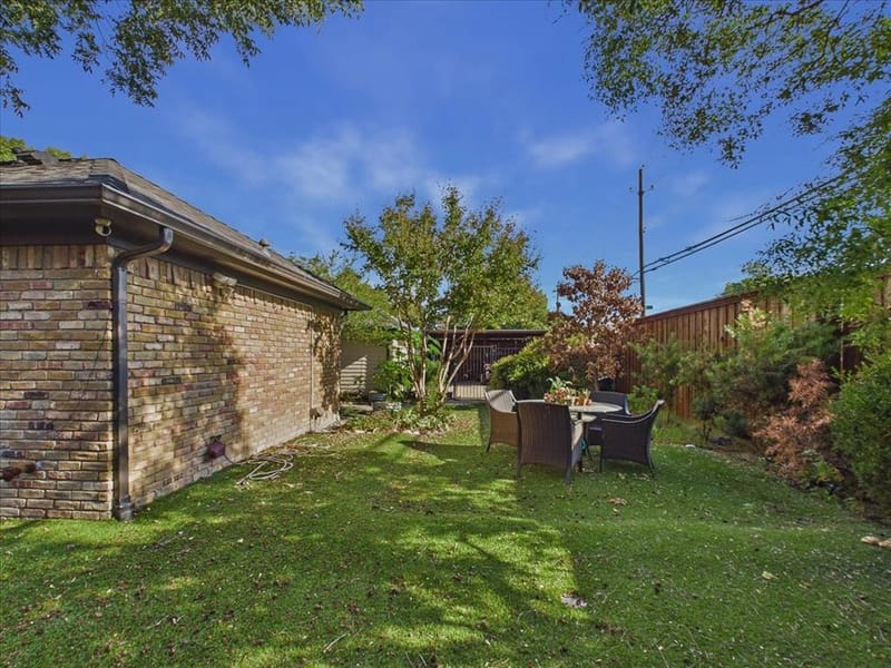 7738 Lemmonwood Drive, Dallas TX 75231 - Photo 28