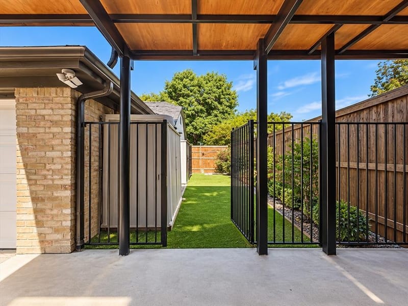 7738 Lemmonwood Drive, Dallas TX 75231 - Photo 31