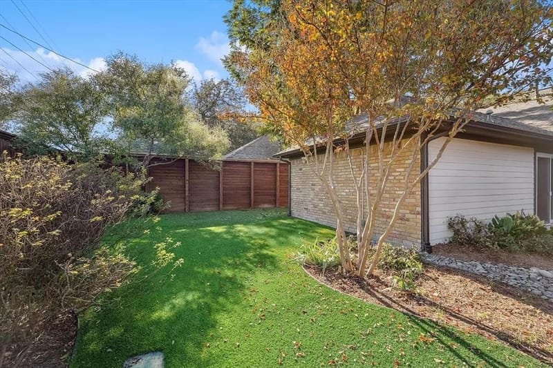 7738 Lemmonwood Drive, Dallas TX 75231 - Photo 29