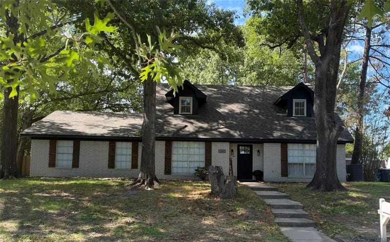 1800 Glenbrook Street, Corsicana TX 75110