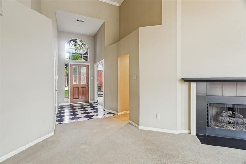 300 Black Rock Court, Irving TX 75063 - Photo 5