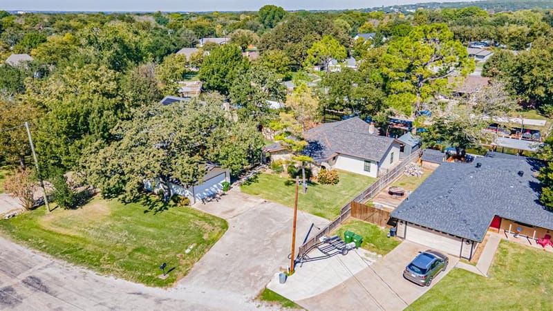 4015 Sioux Court, Granbury TX 76048 - Photo 38