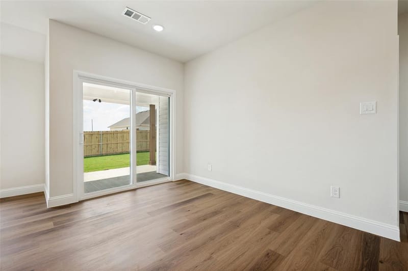 303 Sam Drive, Hillsboro TX 76645 - Photo 12