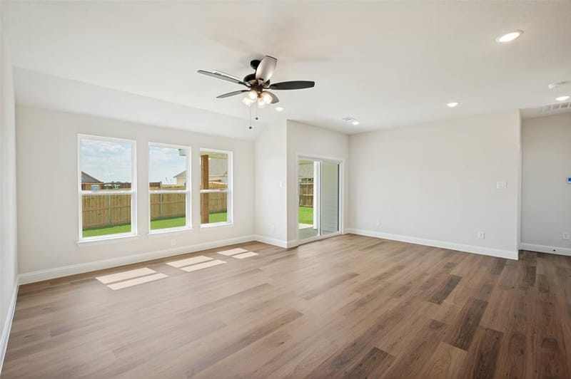 303 Sam Drive, Hillsboro TX 76645 - Photo 14