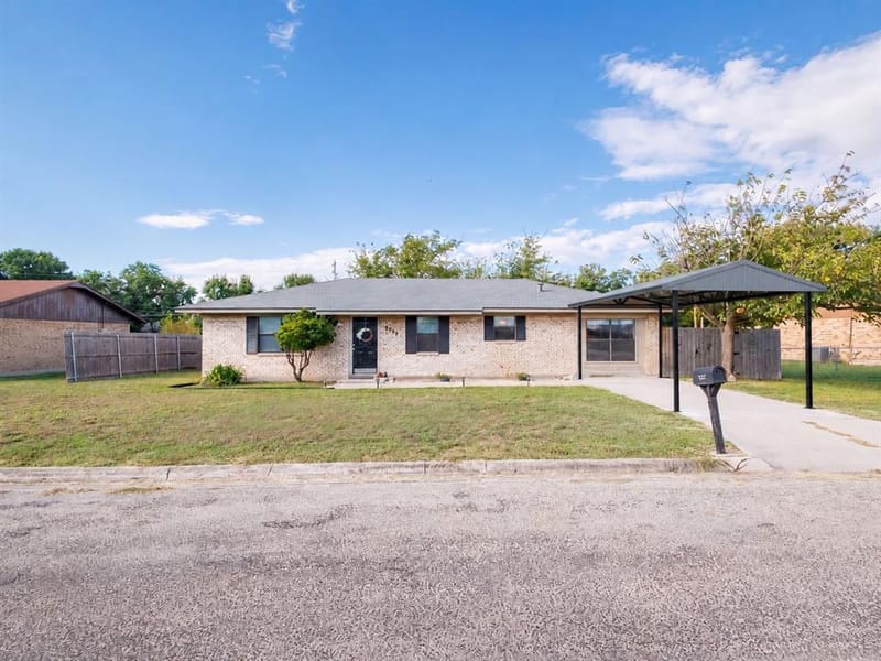 4603 Delwood Drive, Brownwood TX 76801 - Photo 2
