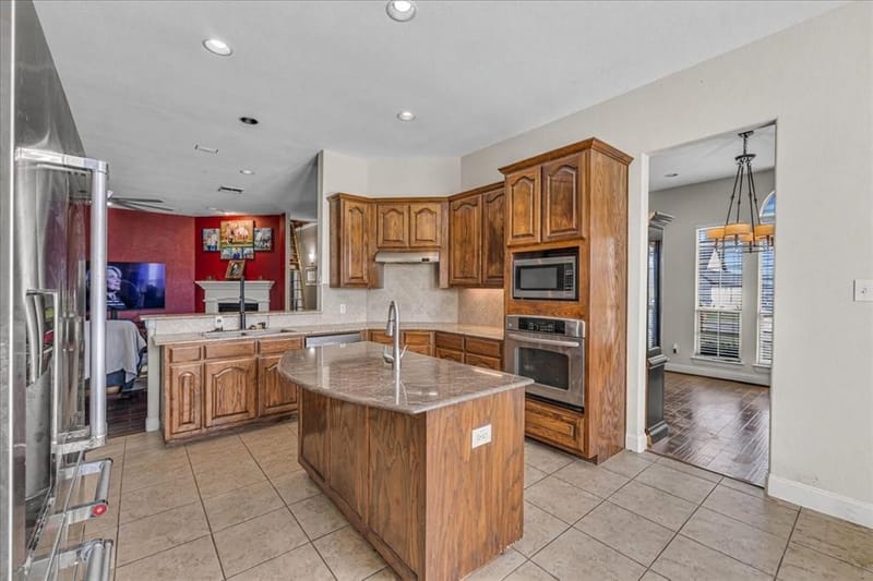 11909 Caddo Creek Drive, Lavon TX 75166 - Photo 9