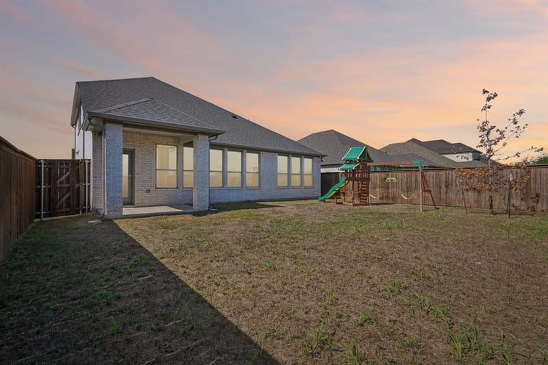 135 Lost Maples Way, Waxahachie TX 75165 - Photo 2