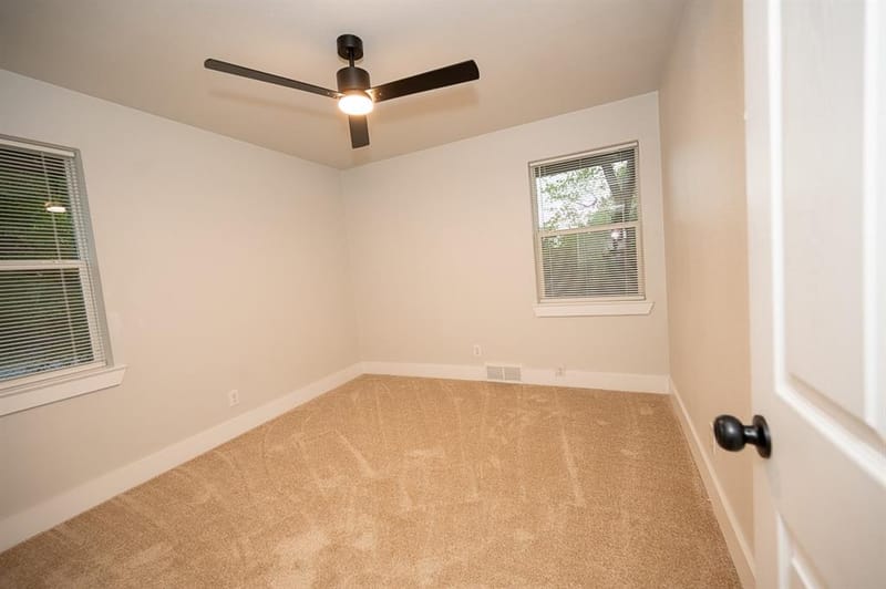 2406 Cliff Teen Court, Dallas TX 75233 - Photo 13
