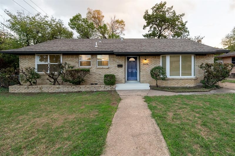 2406 Cliff Teen Court, Dallas TX 75233