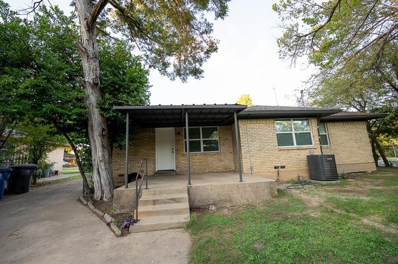 2406 Cliff Teen Court, Dallas TX 75233 - Photo 15