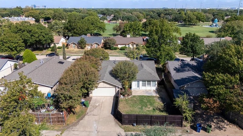 3026 Flagstone Drive, Garland TX 75044 - Photo 2