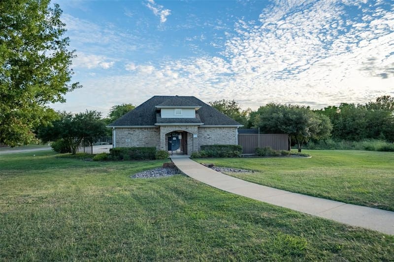 1217 Crest Ridge Drive, Glenn Heights TX 75154 - Photo 34