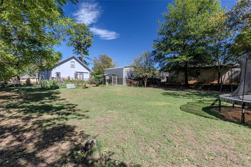 2308 Cherry Street, Paris TX 75460 - Photo 2