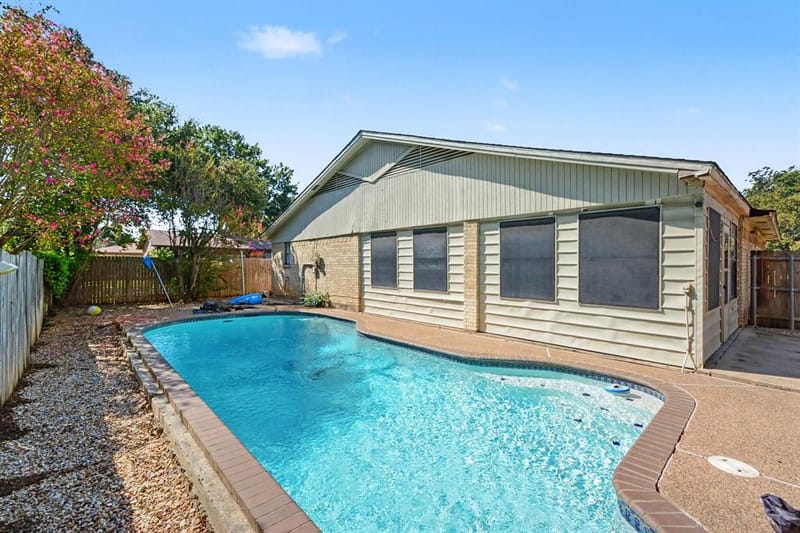 3208 Sapphire Street, Bedford TX 76021 - Photo 17