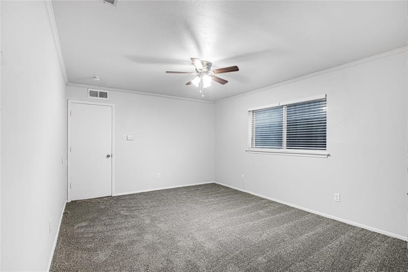 1714 Granada Drive, Arlington TX 76014 - Photo 13