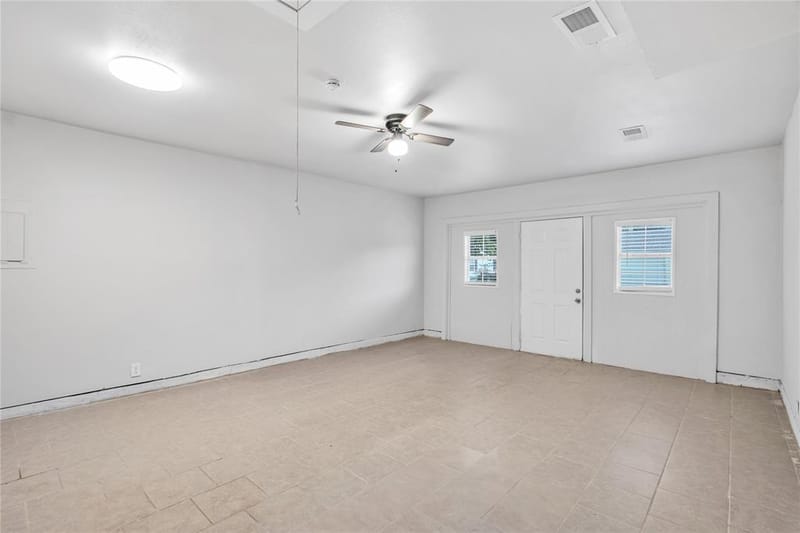 1714 Granada Drive, Arlington TX 76014 - Photo 22