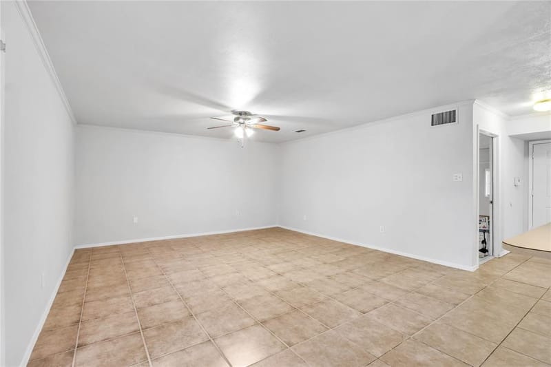 1714 Granada Drive, Arlington TX 76014 - Photo 9