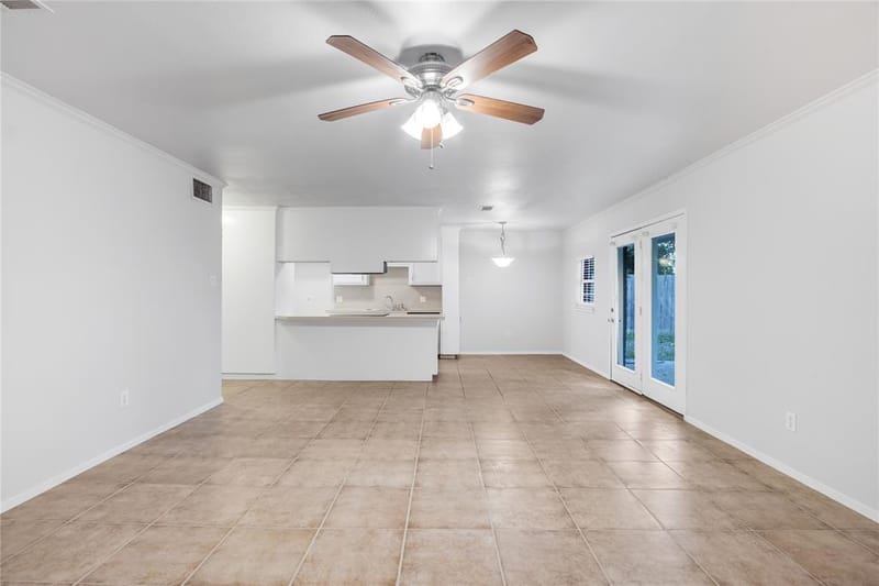 1714 Granada Drive, Arlington TX 76014 - Photo 10