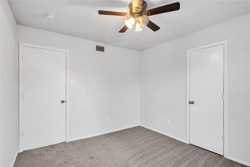 1714 Granada Drive, Arlington TX 76014 - Photo 19