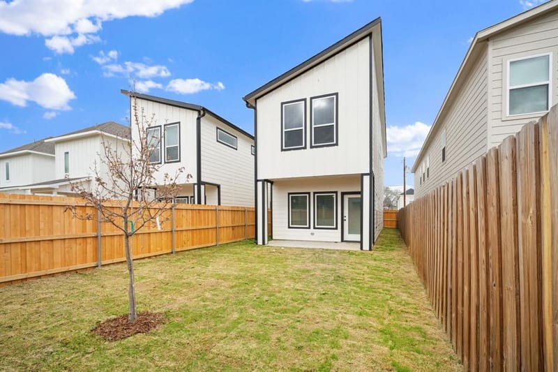 2526 Peabody, Dallas TX 75215 - Photo 28