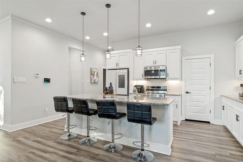 7909 Ivory Lane, Dallas TX 75216 - Photo 6