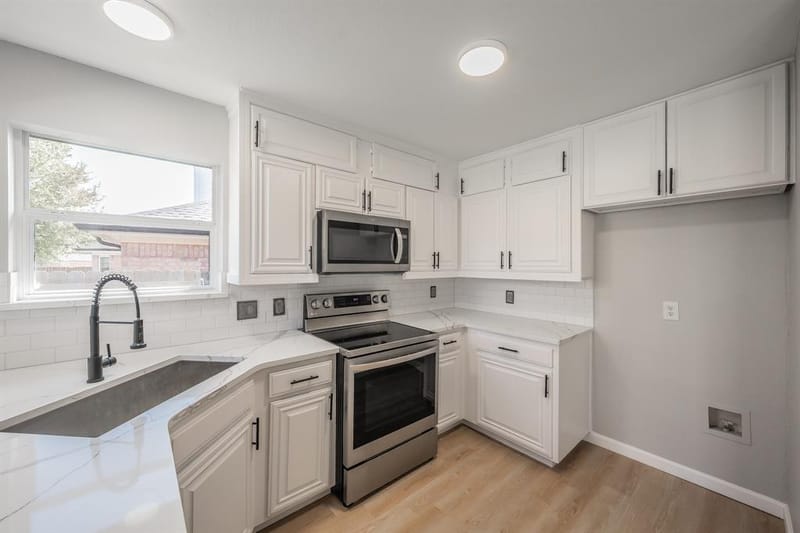 337 Mcmurtry Drive, Arlington TX 76002 - Photo 6