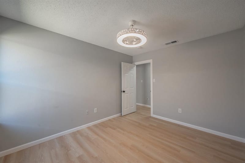 337 Mcmurtry Drive, Arlington TX 76002 - Photo 26