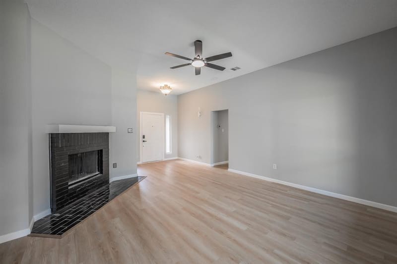 337 Mcmurtry Drive, Arlington TX 76002 - Photo 5