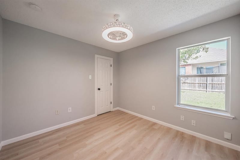 337 Mcmurtry Drive, Arlington TX 76002 - Photo 34