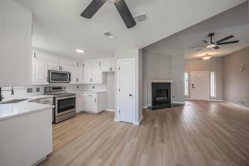 337 Mcmurtry Drive, Arlington TX 76002 - Photo 10
