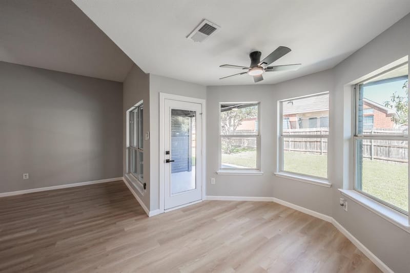 337 Mcmurtry Drive, Arlington TX 76002 - Photo 11