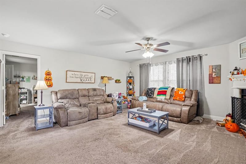 360 Daleview Drive, Kennedale TX 76060 - Photo 5
