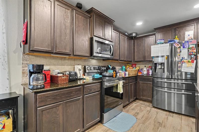 360 Daleview Drive, Kennedale TX 76060 - Photo 9