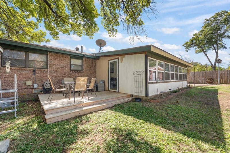 1212 Briarwood Drive, Cleburne TX 76033 - Photo 28