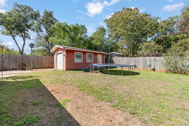 1212 Briarwood Drive, Cleburne TX 76033 - Photo 29