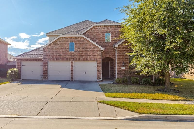 2620 Tradewinds Drive, Little Elm TX 75068