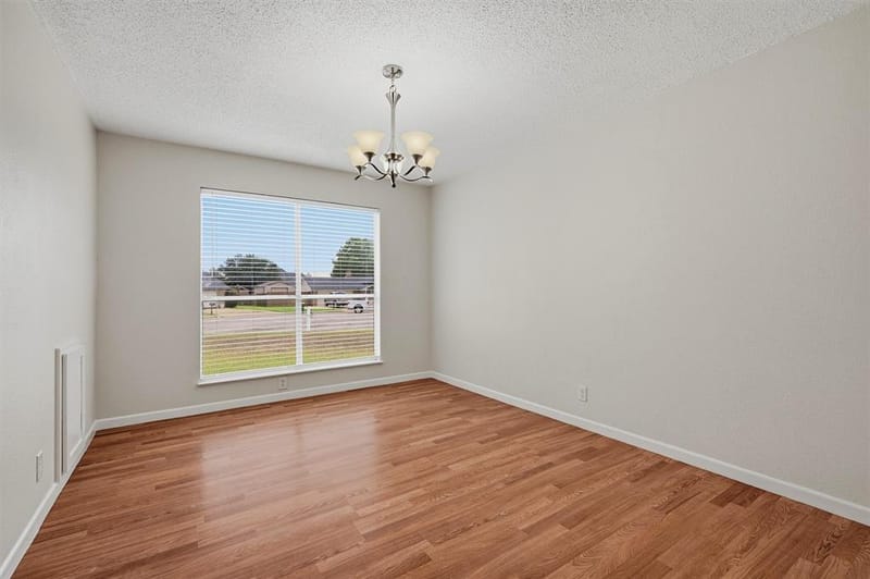 2110 Oak Creek Circle, Sherman TX 75092 - Photo 9
