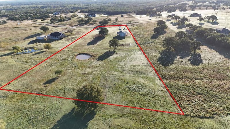205 Rolling Hills Boulevard, Alvord TX 76225 - Photo 27
