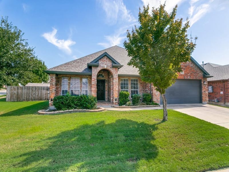 10132 Ash Creek Lane, Fort Worth TX 76177 - Photo 3