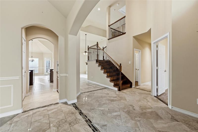 7311 Padilla, Grand Prairie TX 75054 - Photo 4