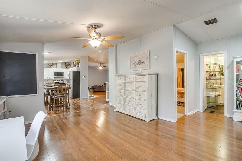 116 N Skyline Court, Cresson TX 76035 - Photo 13