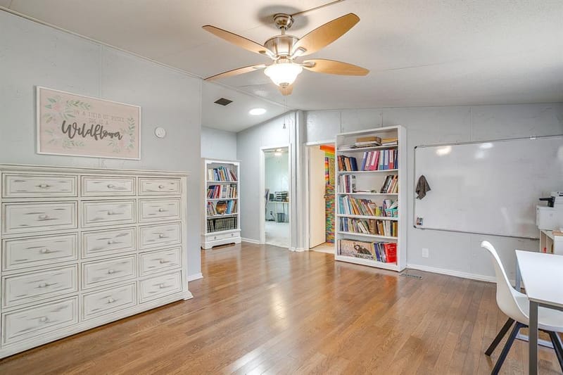116 N Skyline Court, Cresson TX 76035 - Photo 16