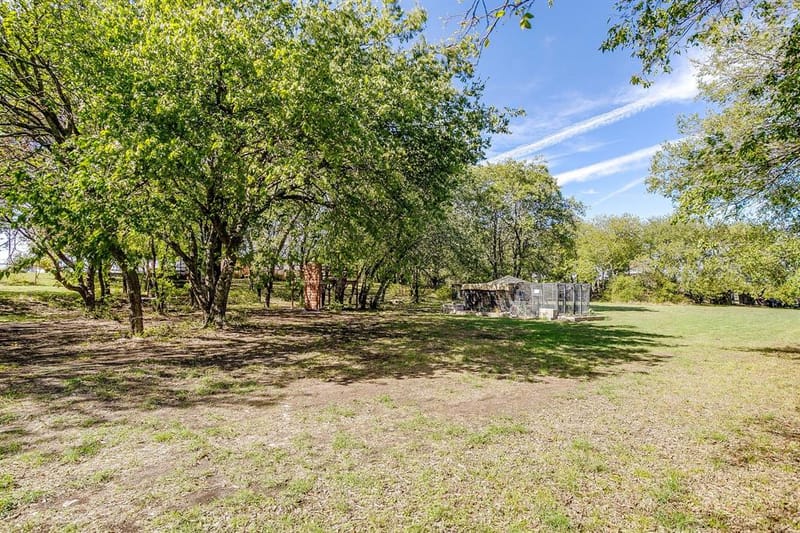 116 N Skyline Court, Cresson TX 76035 - Photo 32