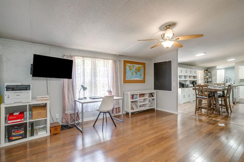 116 N Skyline Court, Cresson TX 76035 - Photo 14